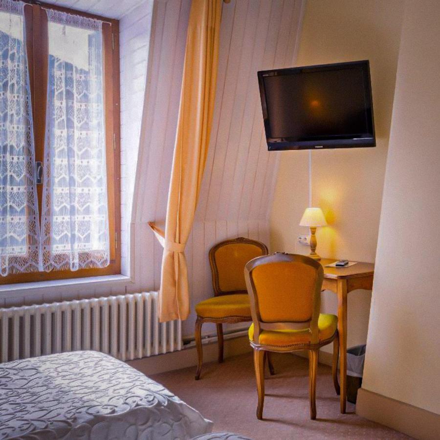 Hotel Continental Evian-les-Bains Ngoại thất bức ảnh