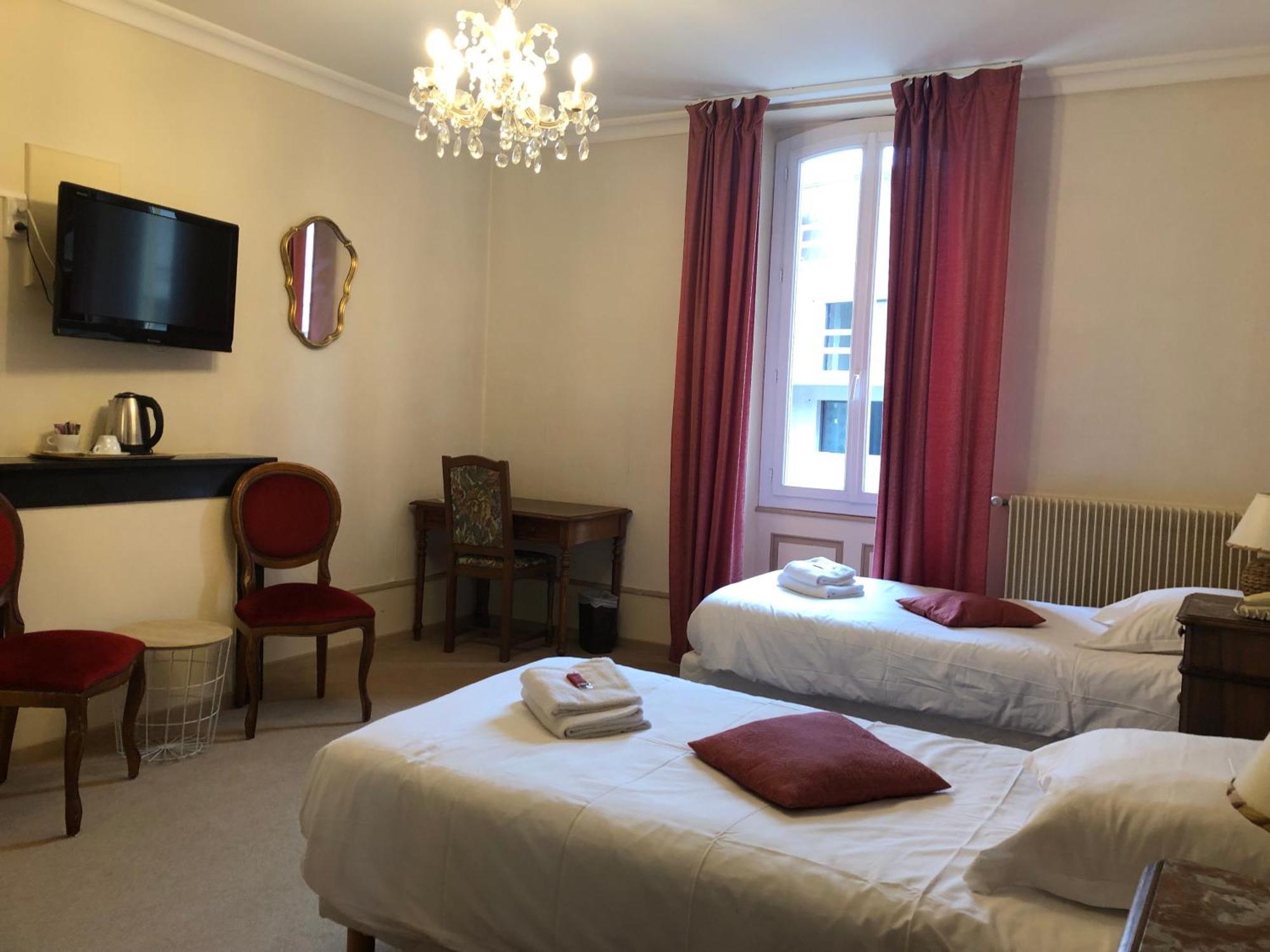 Hotel Continental Evian-les-Bains Ngoại thất bức ảnh