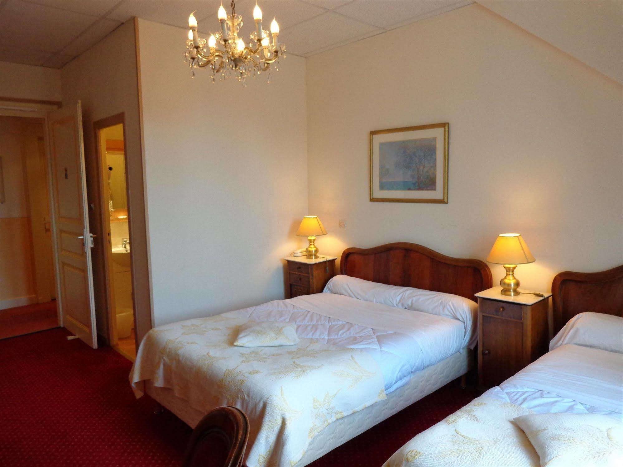 Hotel Continental Evian-les-Bains Ngoại thất bức ảnh